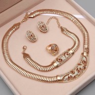 Conjunto 4 piezas Dorado