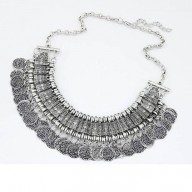 Collar plateado bohemio