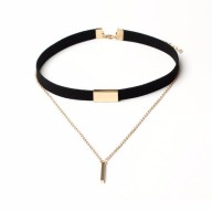 Choker Cuero Gamuza con Cadenita dorada 