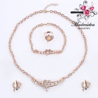 Conjunto 4 piezas Corazón Dorado