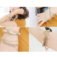 Pulseras Múltiples con cordón