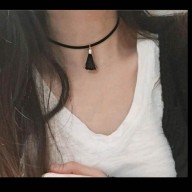 Choker Gamuza con Borla